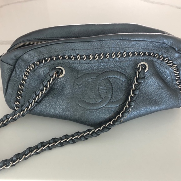 CHANEL BAG GRAY METALLIC CALFSKIN LUXE LIGNE BOWLER MEDIUM - Picture 9 of 15
